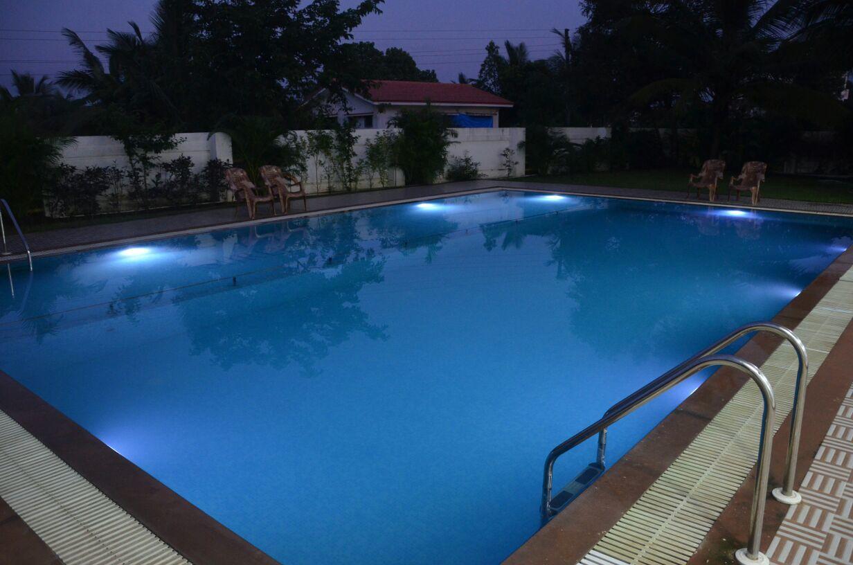 Nilaya Beach Resort Alībāg Buitenkant foto